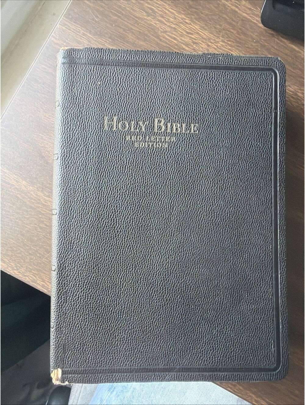 Holy Bible Self Pronouncing Red Letter King James Version World Publishing